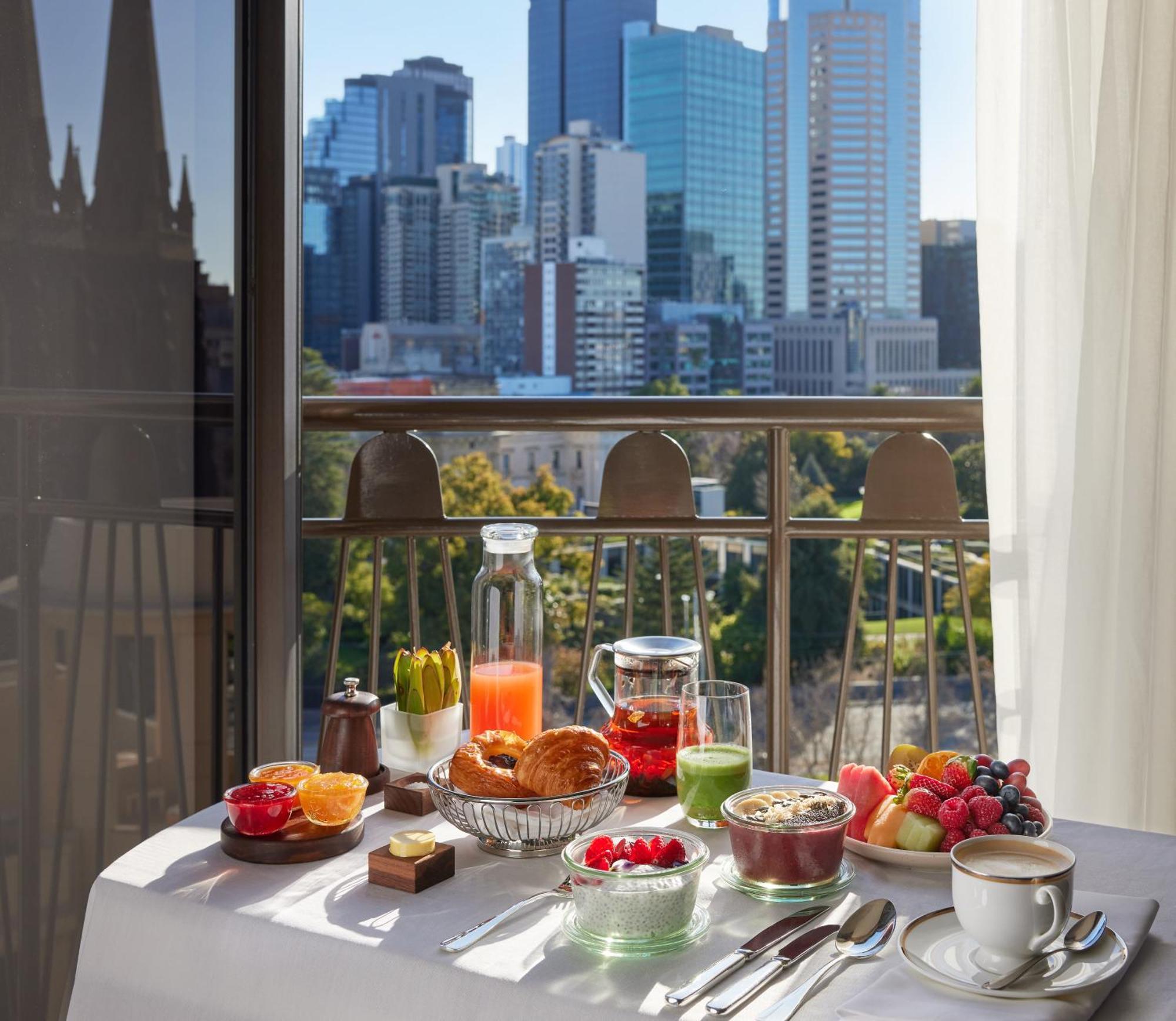 Hotel Park Hyatt Melbourne Exteriér fotografie Breakfast at the Hotel